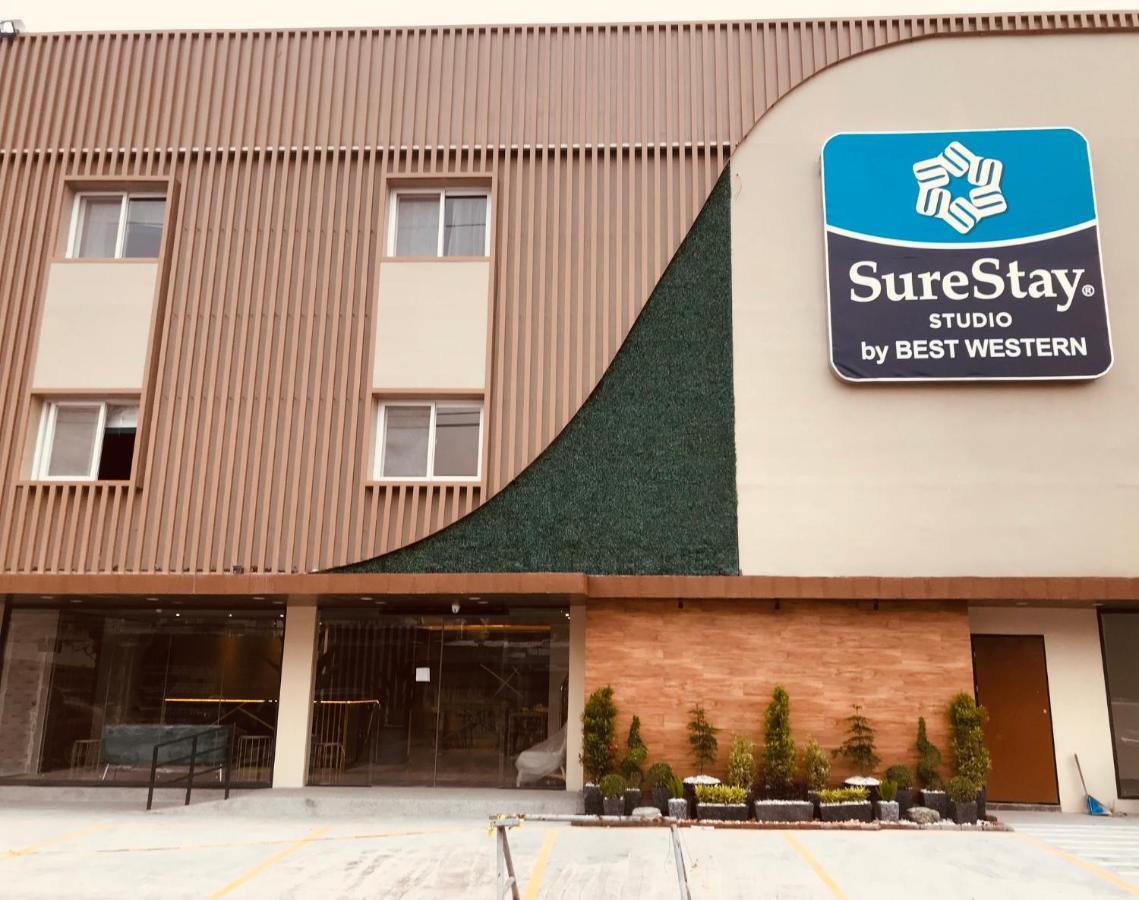 Surestay Studio By Best Western Clarkview Angeles City Экстерьер фото